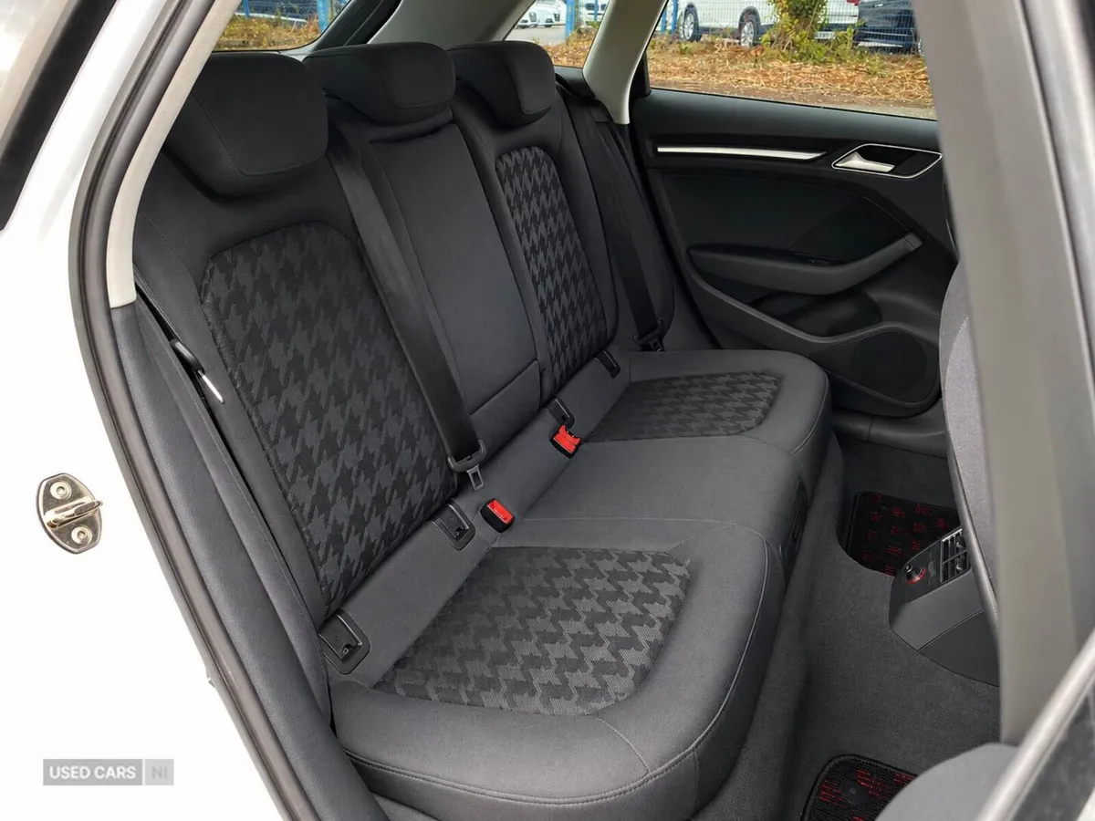 Audi A3 , Petrol, 2015, White