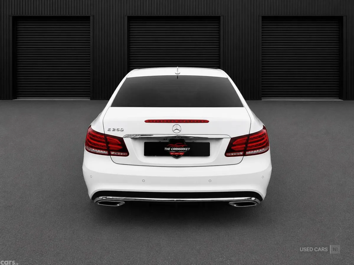 Mercedes-Benz E-Class , Petrol, 2015, White