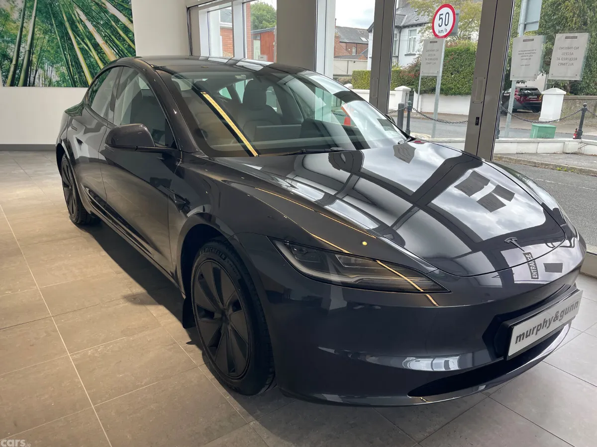 Tesla Model 3 Saloon, Electric, 2026, Grey