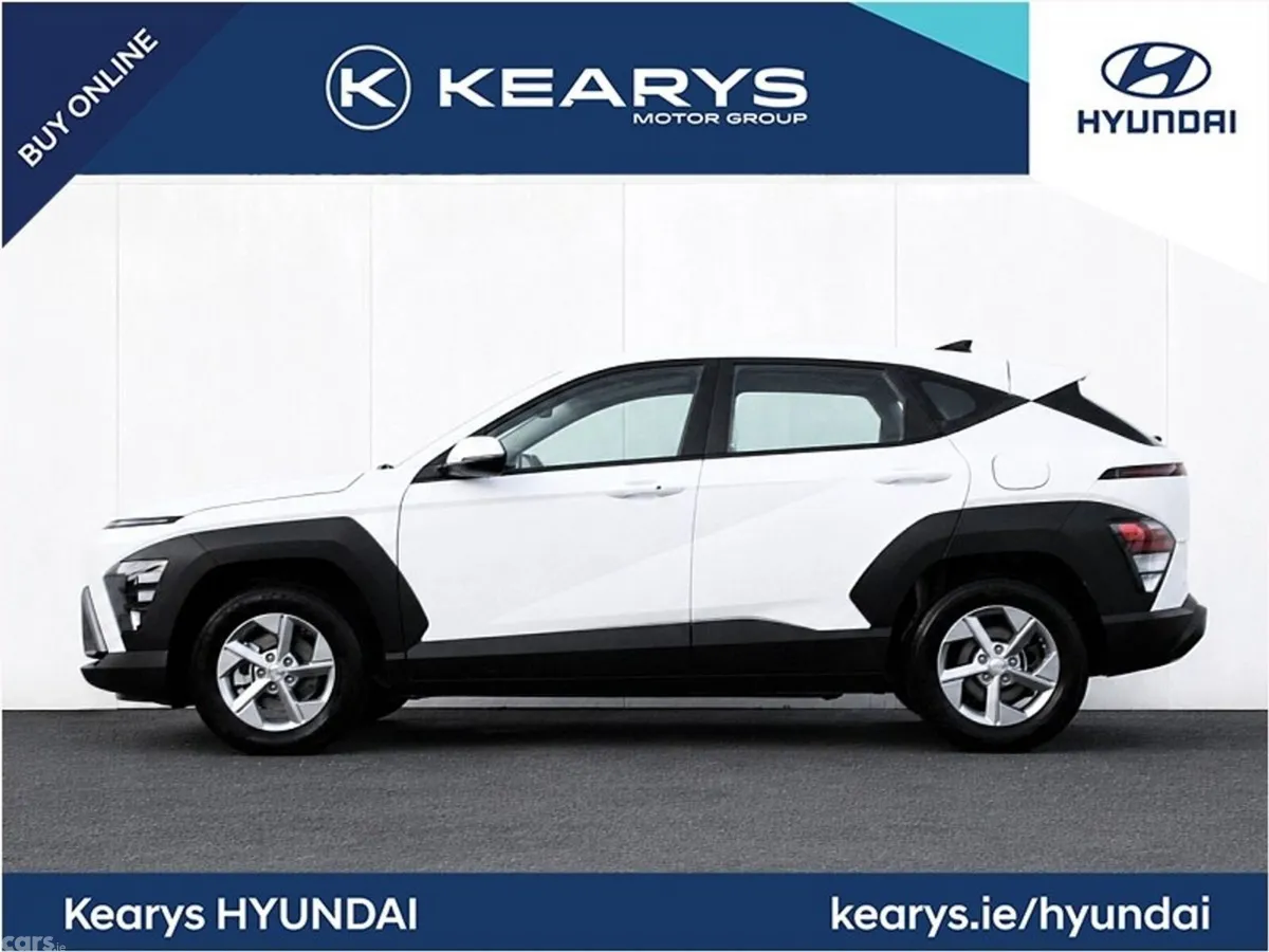 Hyundai KONA SUV, Petrol Hybrid, 2023, White