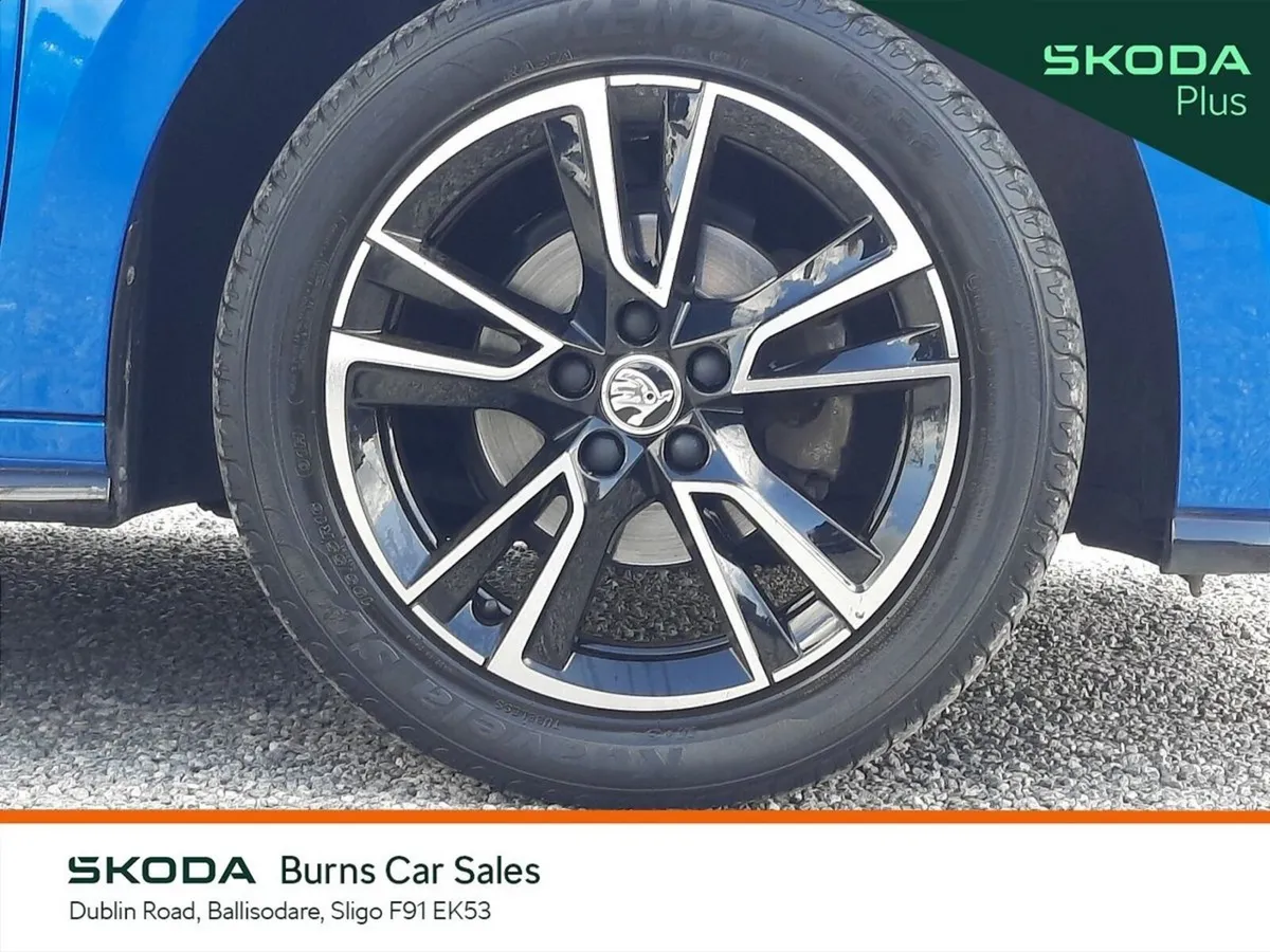 Skoda Fabia Hatchback, Petrol, 2024, Blue