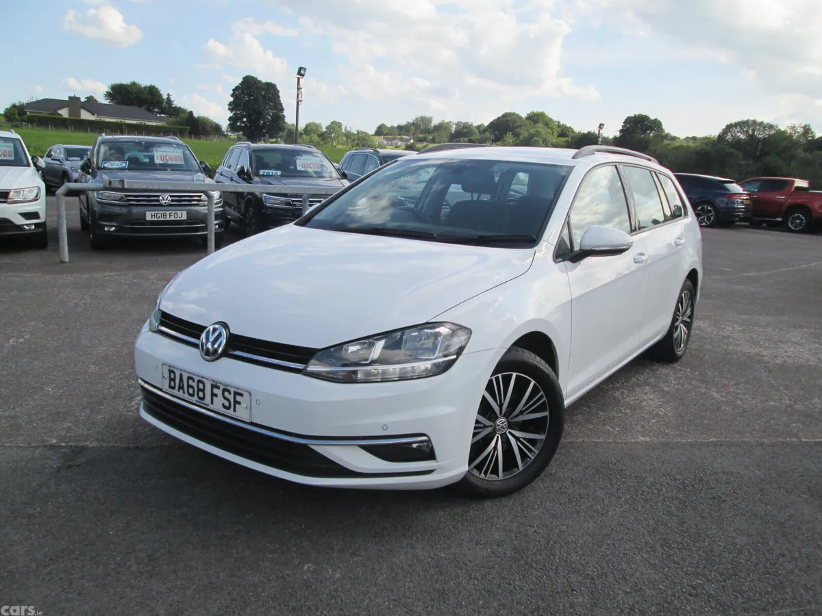 Volkswagen Golf Estate, Diesel, 2019, White