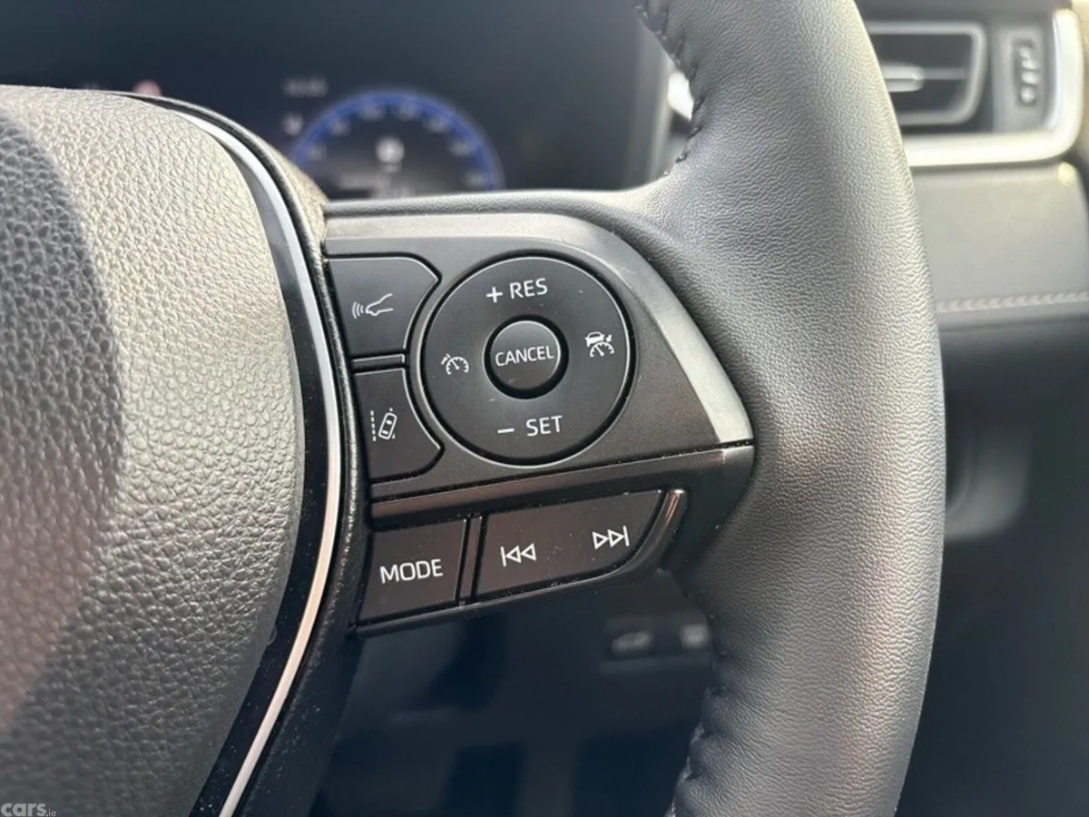 Toyota RAV4 SUV, Petrol Hybrid, 2025, Grey