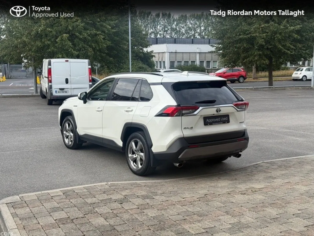 Toyota RAV4 SUV, Petrol Hybrid, 2022, White