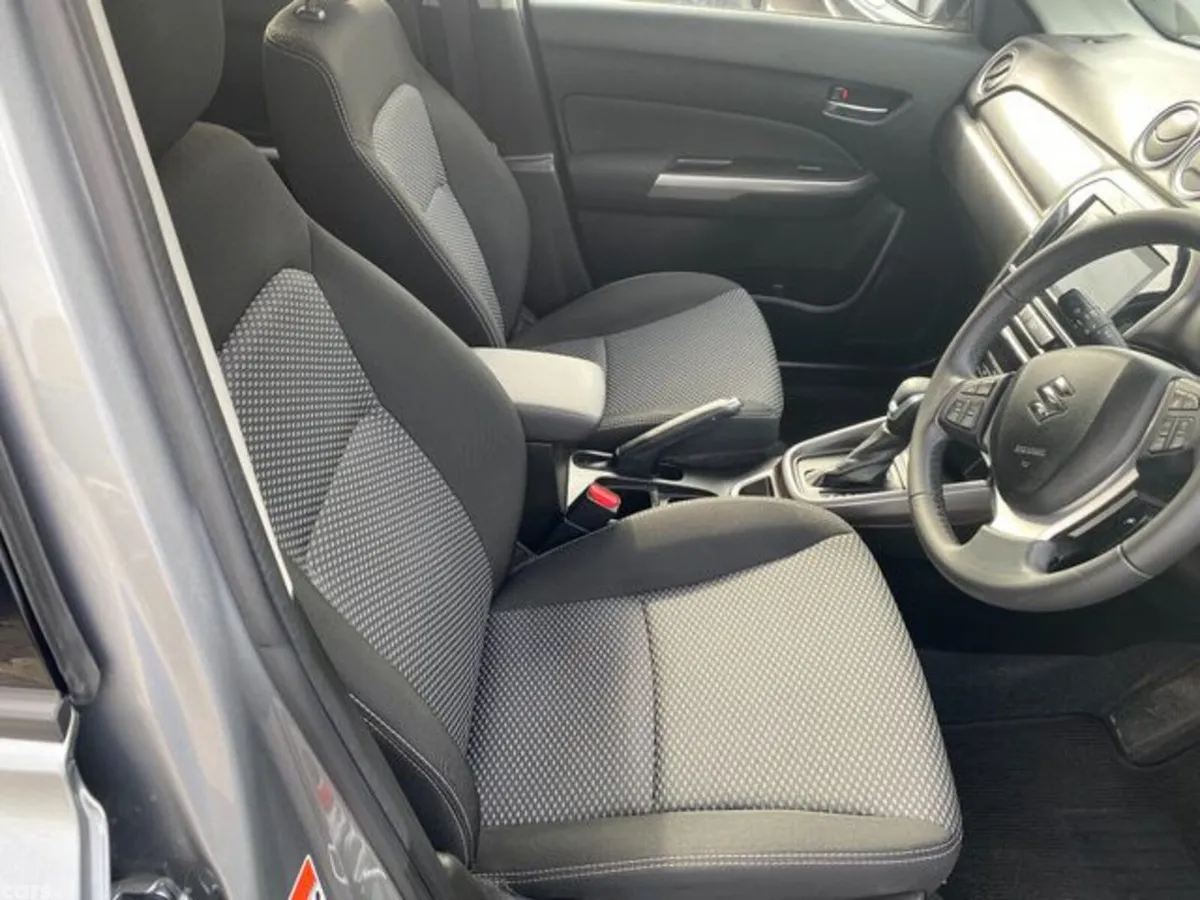 Suzuki Vitara Hatchback, Petrol Hybrid, 2024, Grey