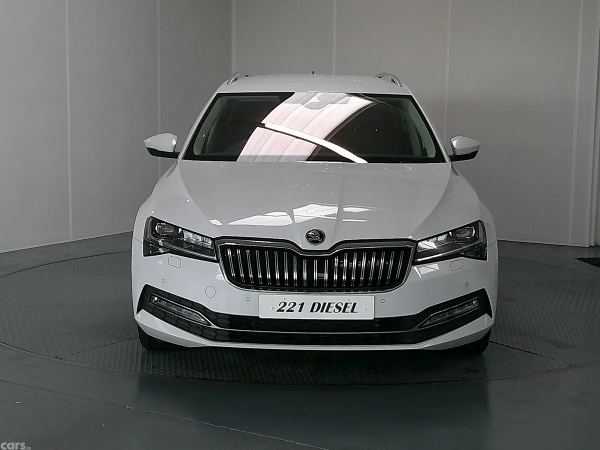 Skoda Superb Estate, Diesel, 2022, White