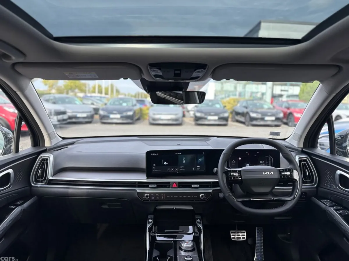 Kia Sorento SUV, Petrol Plug-in Hybrid, 2027, Black