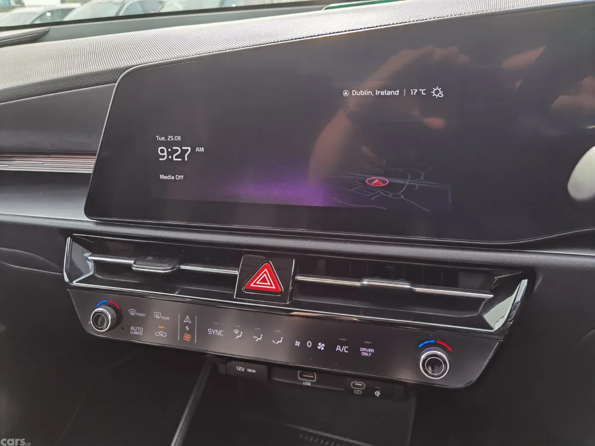Kia Niro SUV, Petrol Plug-in Hybrid, 2023, Grey