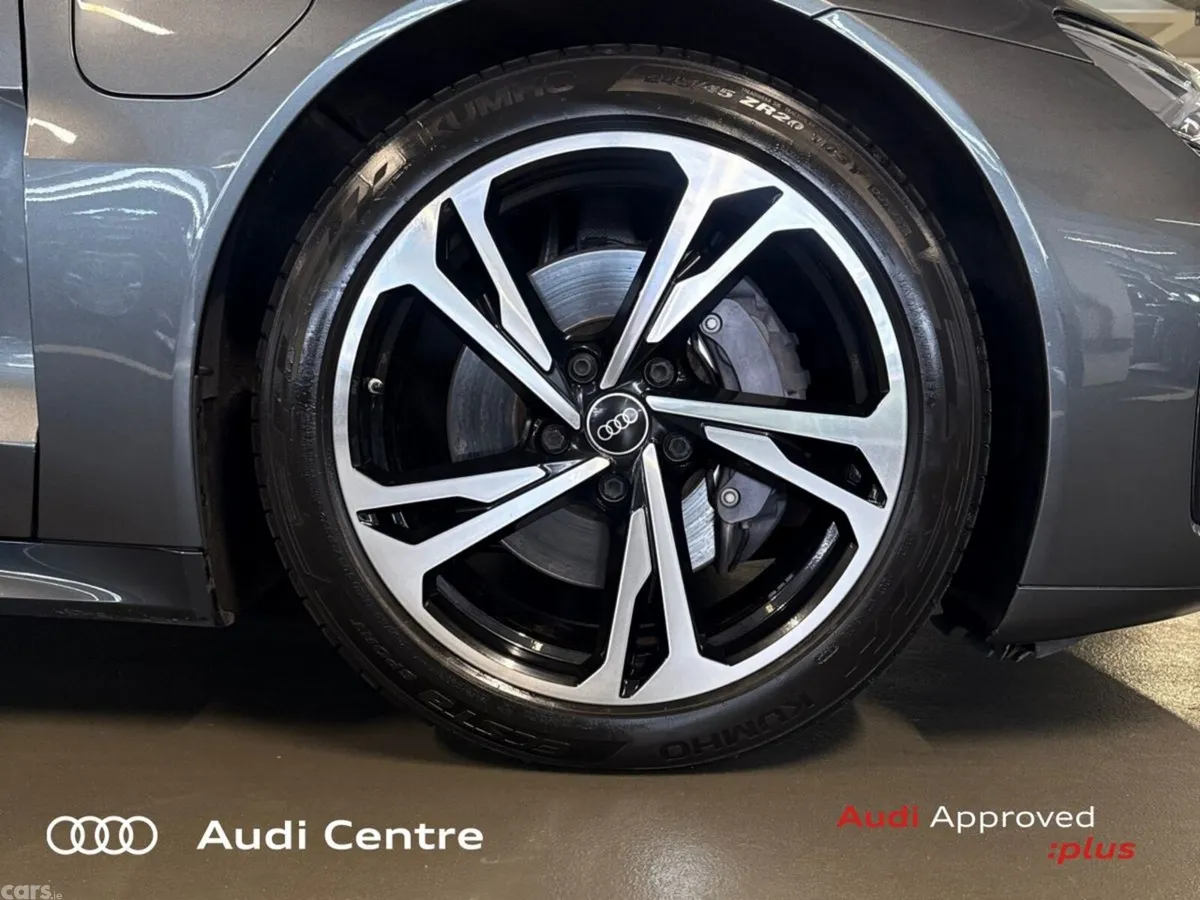 Audi e-tron GT quattro Hatchback, Electric, 2023, Grey