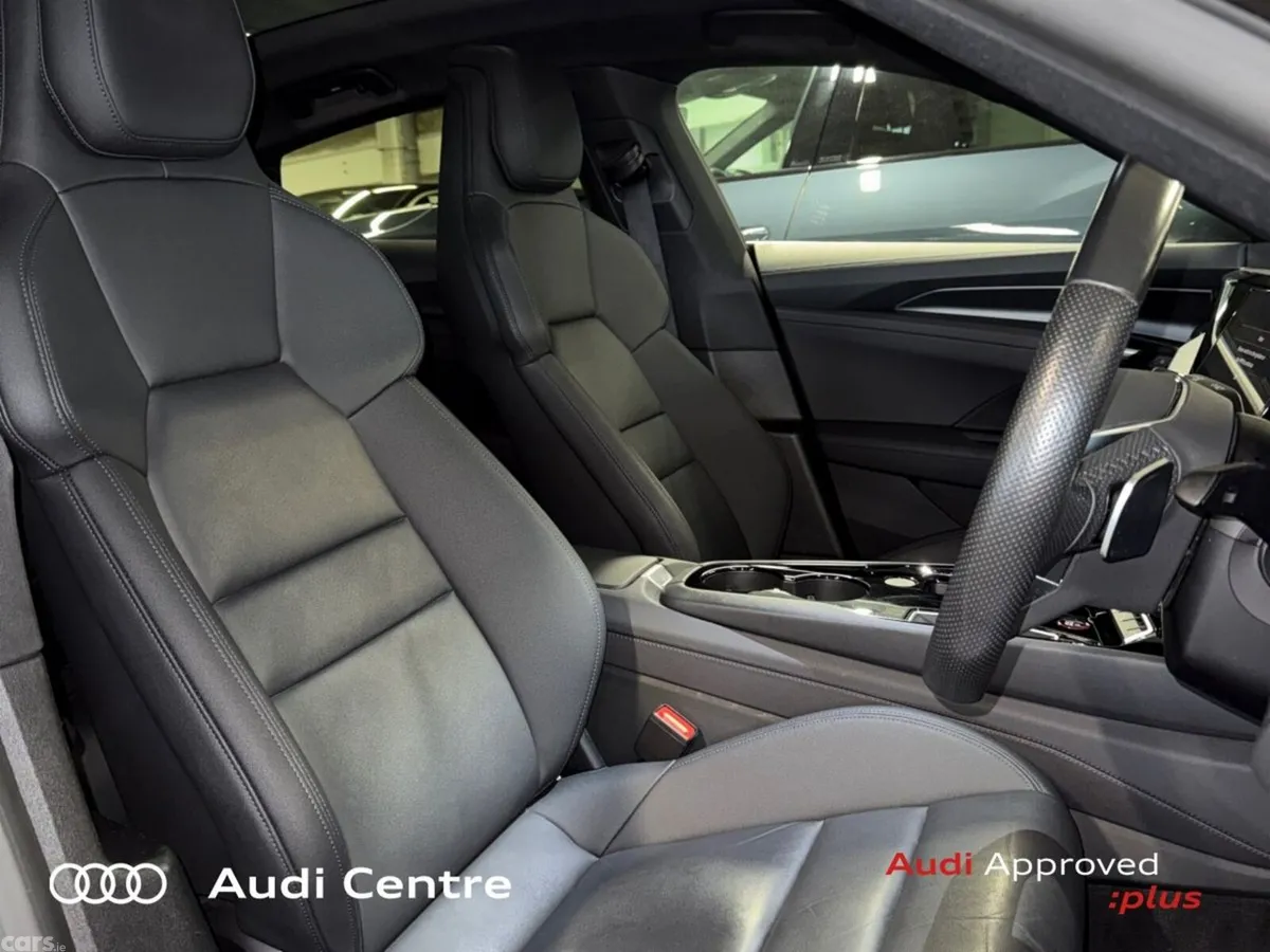 Audi e-tron GT quattro Hatchback, Electric, 2023, Grey