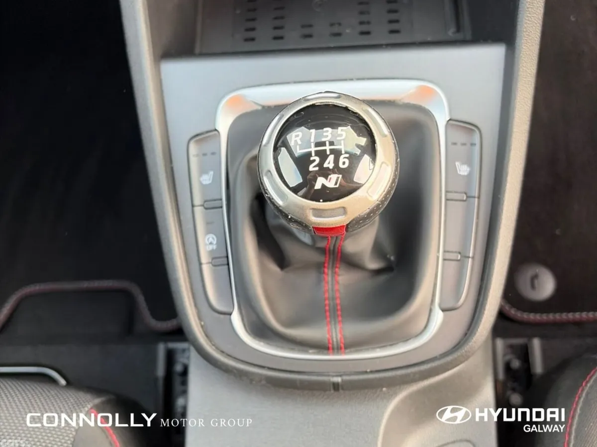 Hyundai KONA MPV, Petrol, 2023, Grey