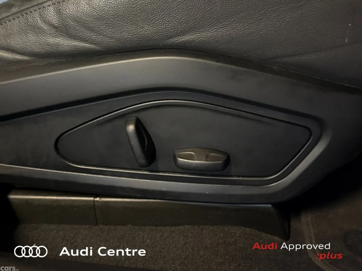 Audi e-tron GT quattro Hatchback, Electric, 2023, Grey