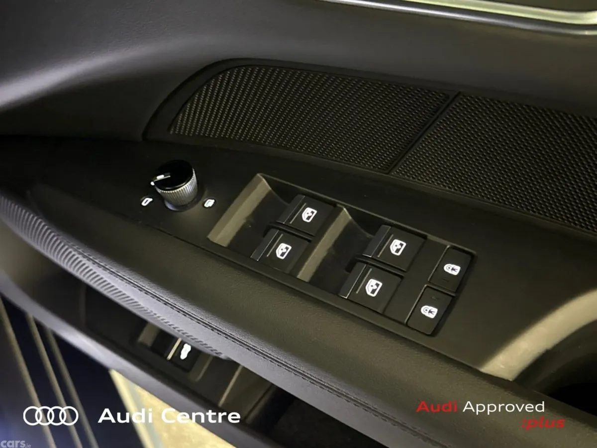 Audi e-tron GT quattro Hatchback, Electric, 2023, Grey