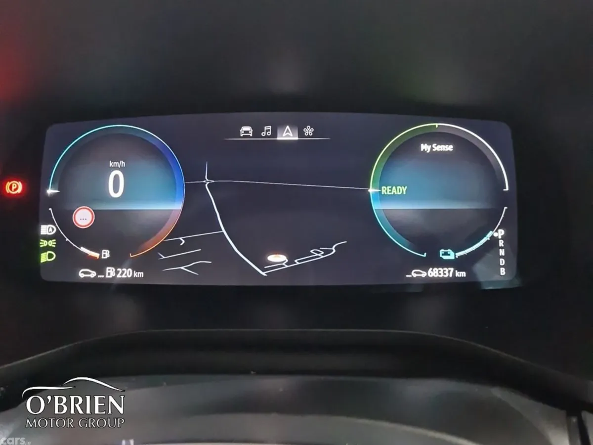 Renault Arkana Hatchback, Petrol, 2023, Red
