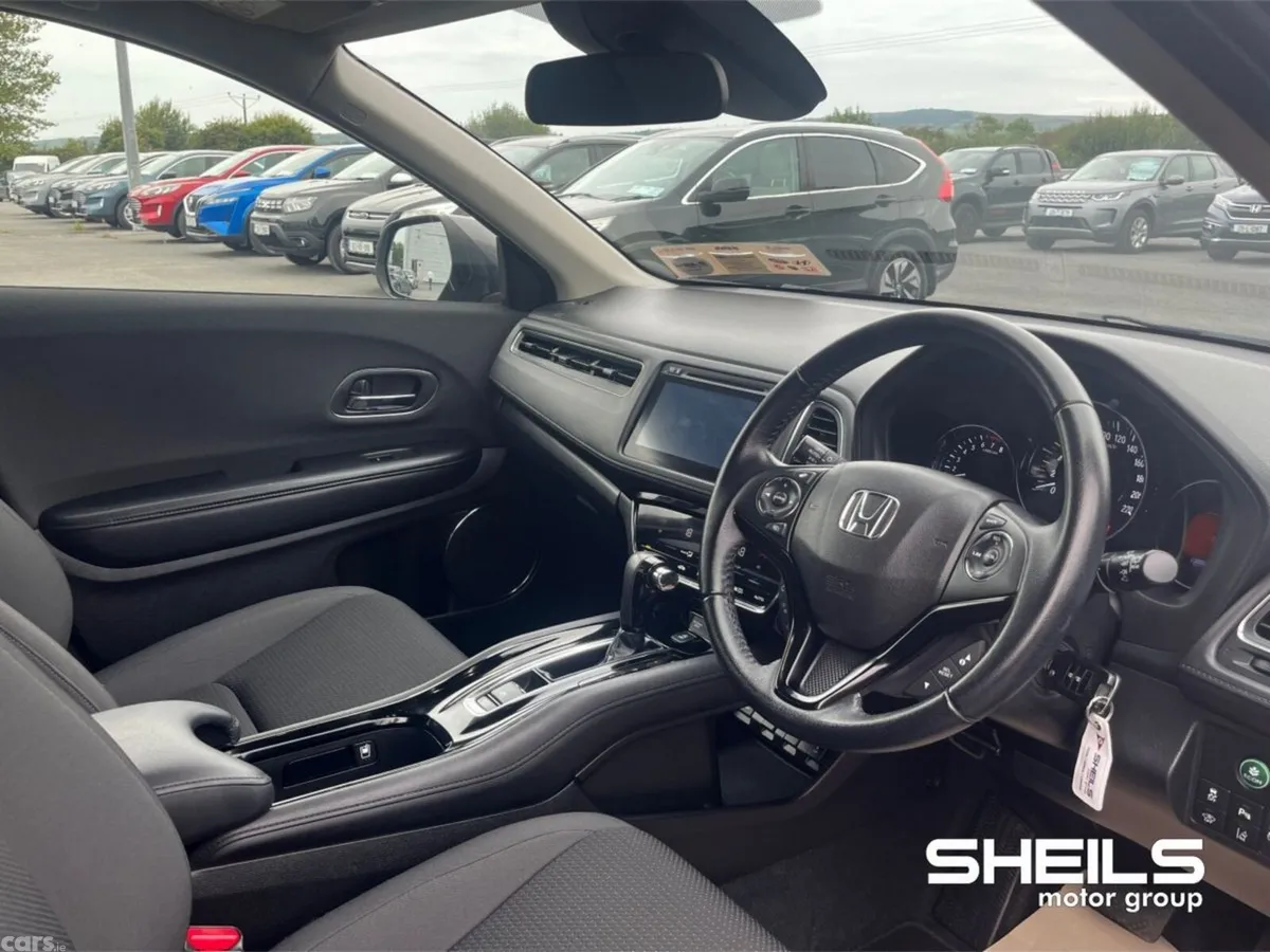 Honda HR-V SUV, Petrol, 2019, Grey