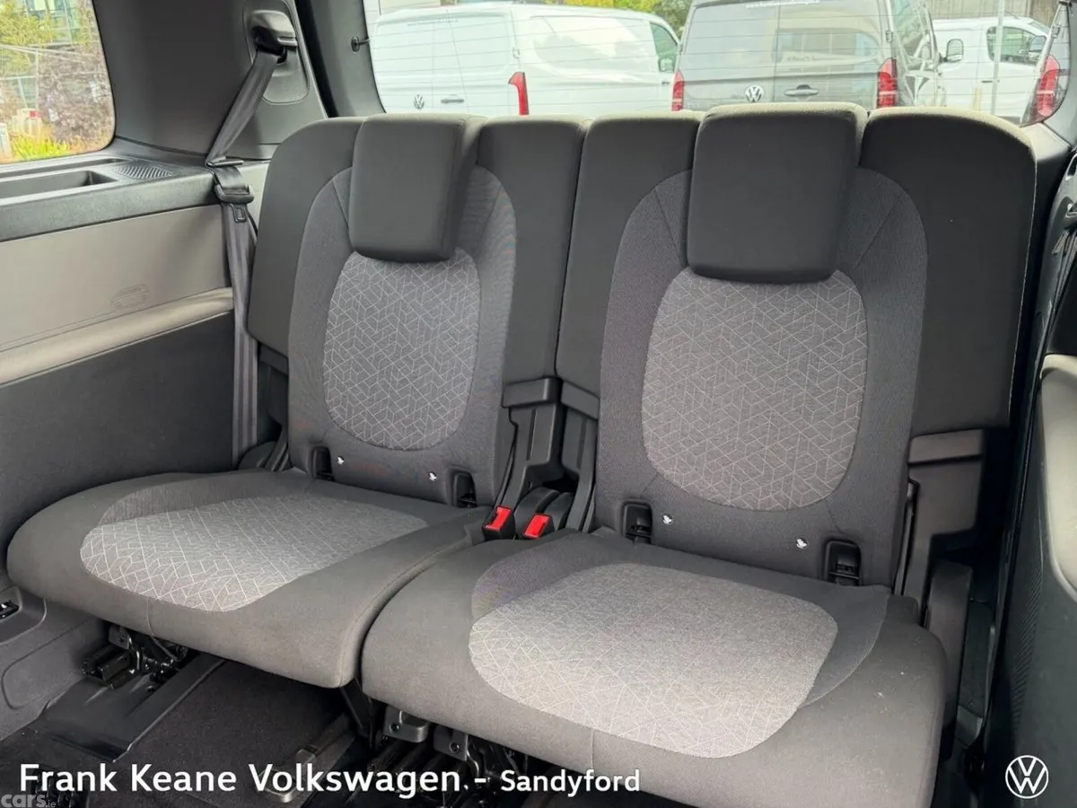 Volkswagen ID.Buzz MPV, Electric, 2025, Black