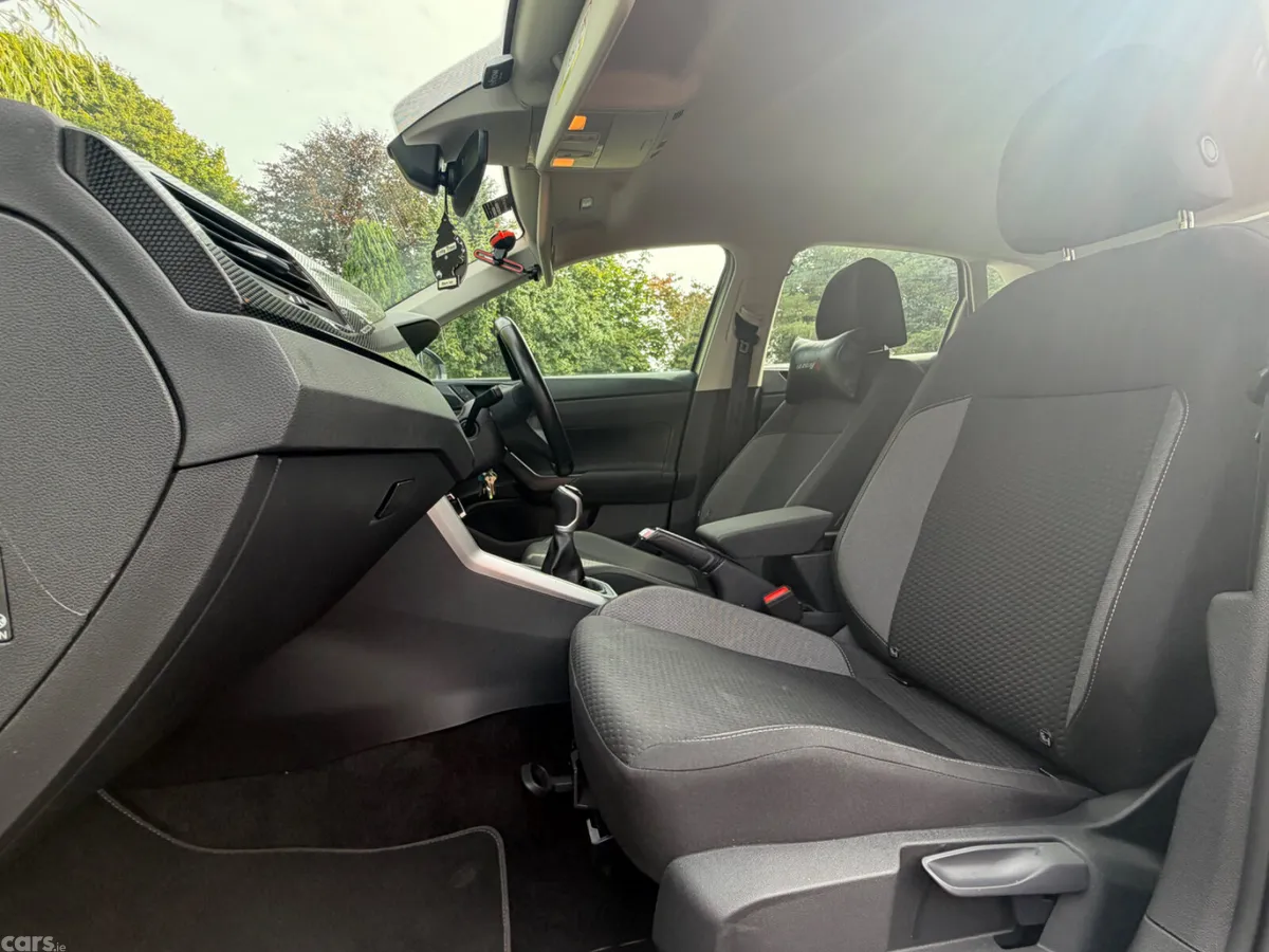 Volkswagen Polo Hatchback, Petrol, 2022, Silver