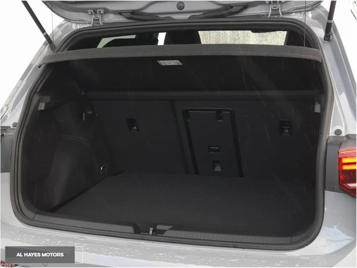 Volkswagen Golf Hatchback, Diesel, 2025, Grey