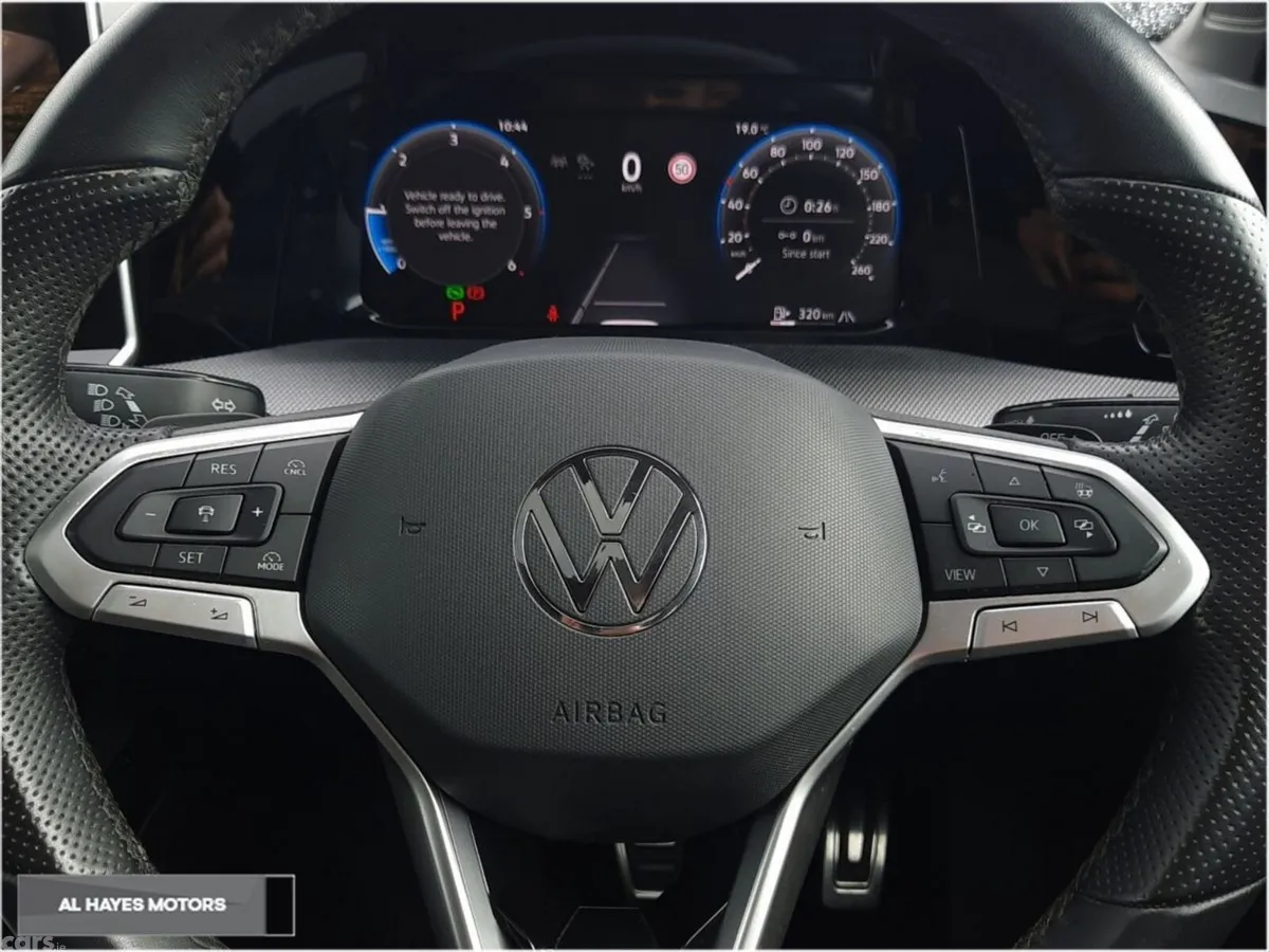 Volkswagen Golf Hatchback, Diesel, 2025, Grey