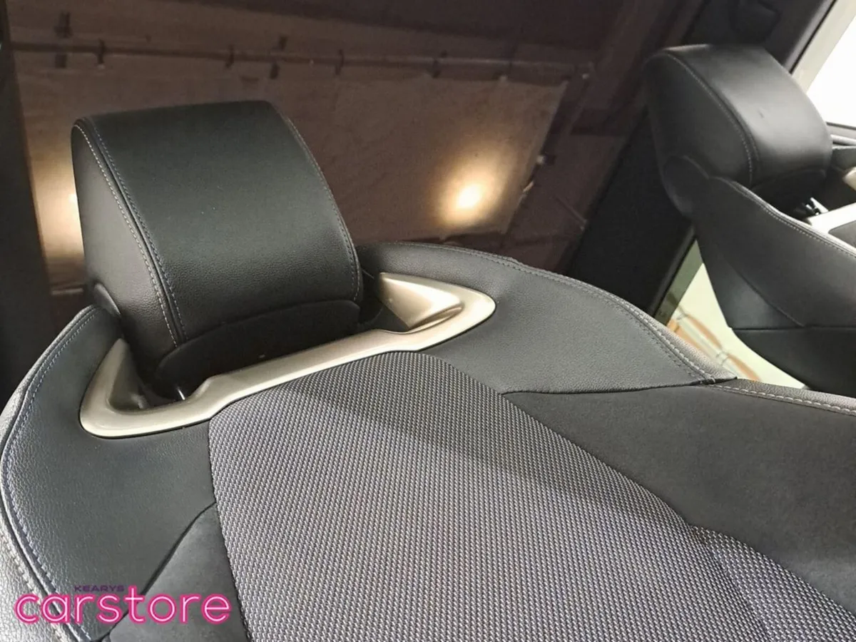 Toyota C-HR Hatchback, Petrol Hybrid, 2024, White