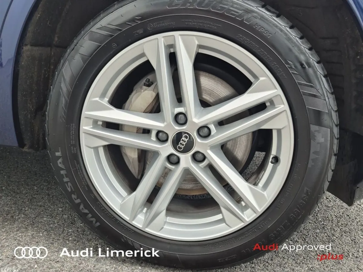 Audi Q5 SUV, Petrol Plug-in Hybrid, 2023, Blue
