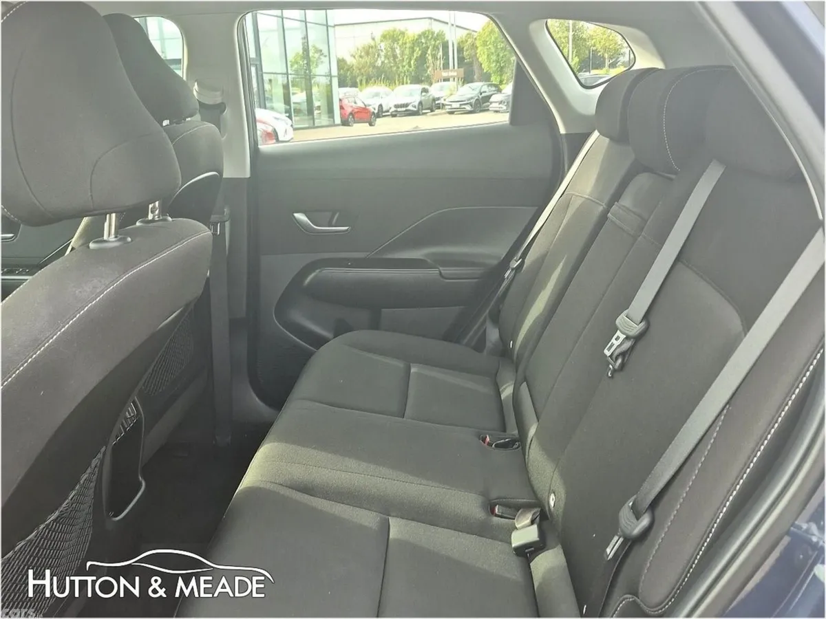 Hyundai KONA SUV, Petrol Hybrid, 2025, Blue
