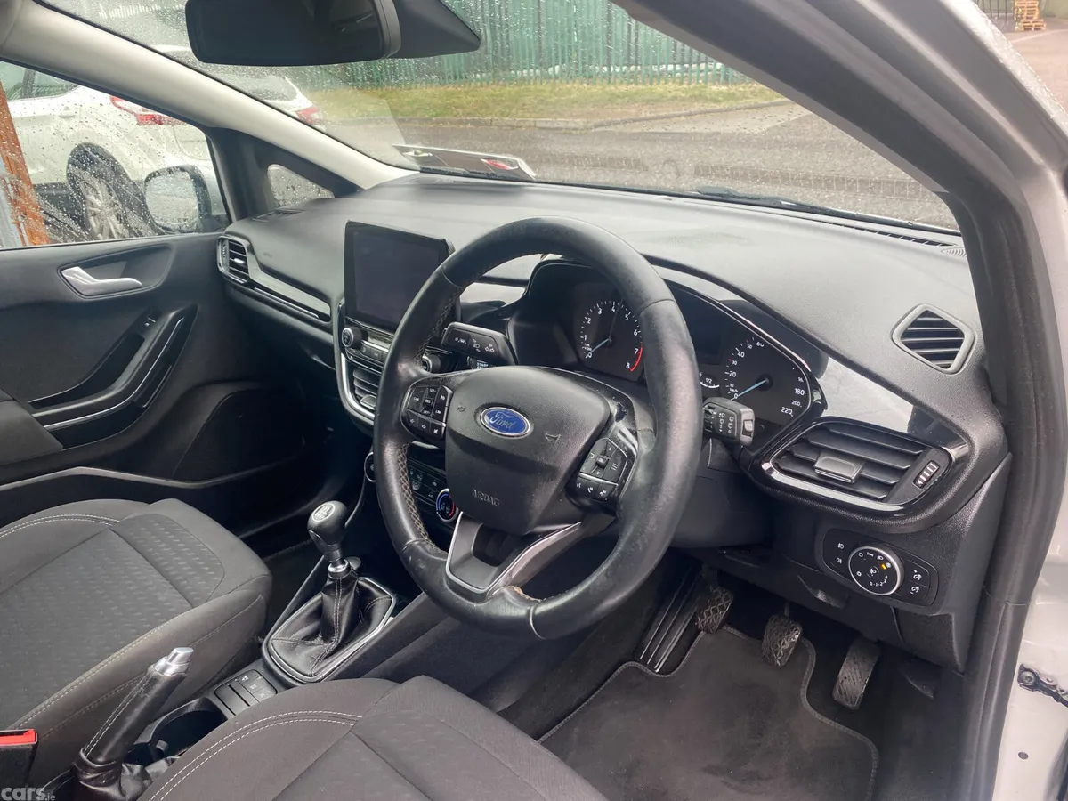 Ford Fiesta Hatchback, Petrol, 2020, Grey