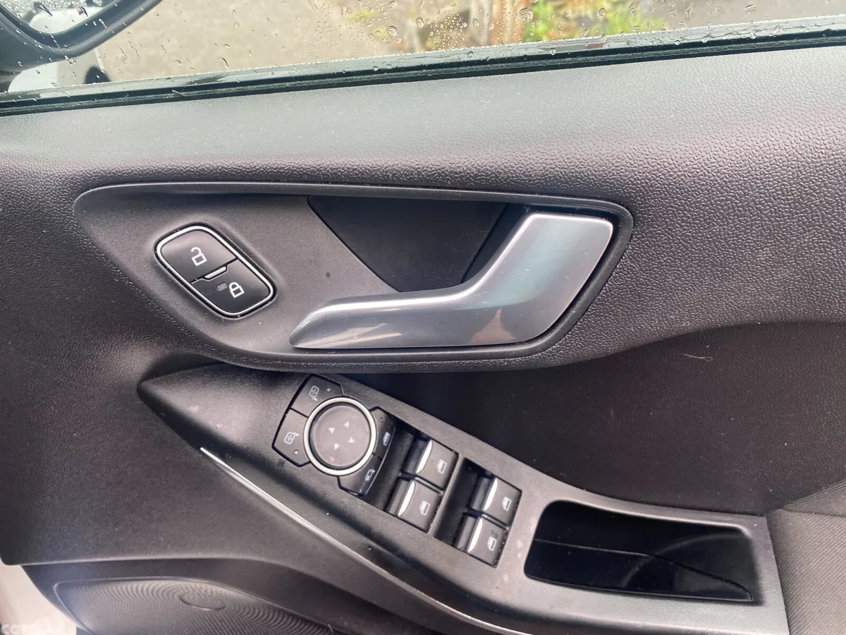 Ford Fiesta Hatchback, Petrol, 2020, Grey
