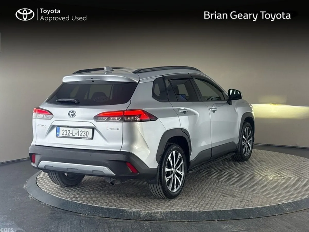 Toyota Corolla Cross Hatchback, Petrol Hybrid, 2023, Silver