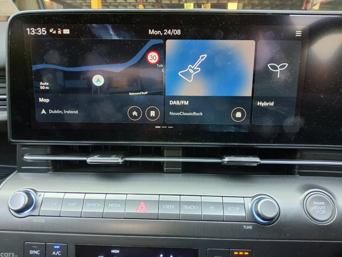 Hyundai KONA SUV, Petrol Hybrid, 2024, Green