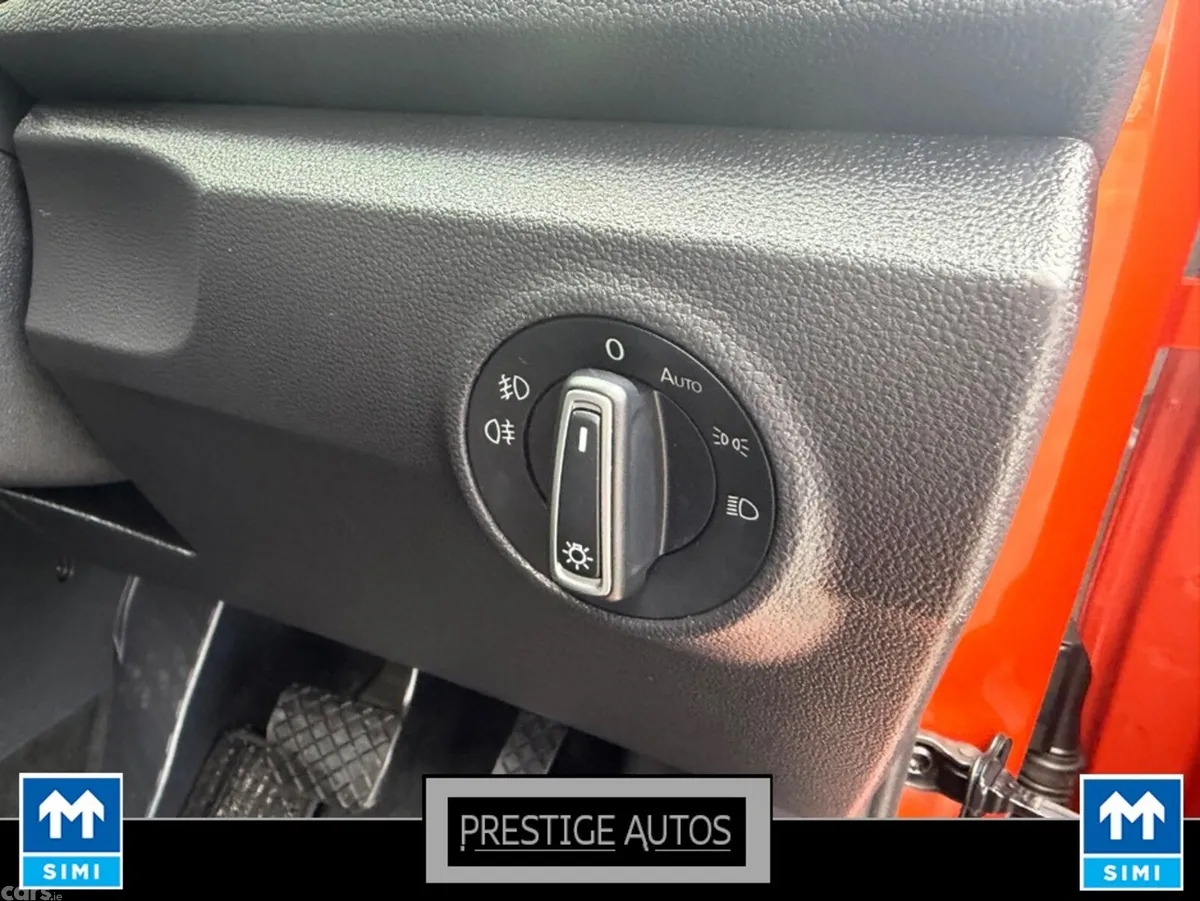 Volkswagen T-Roc SUV, Diesel, 2020, Orange