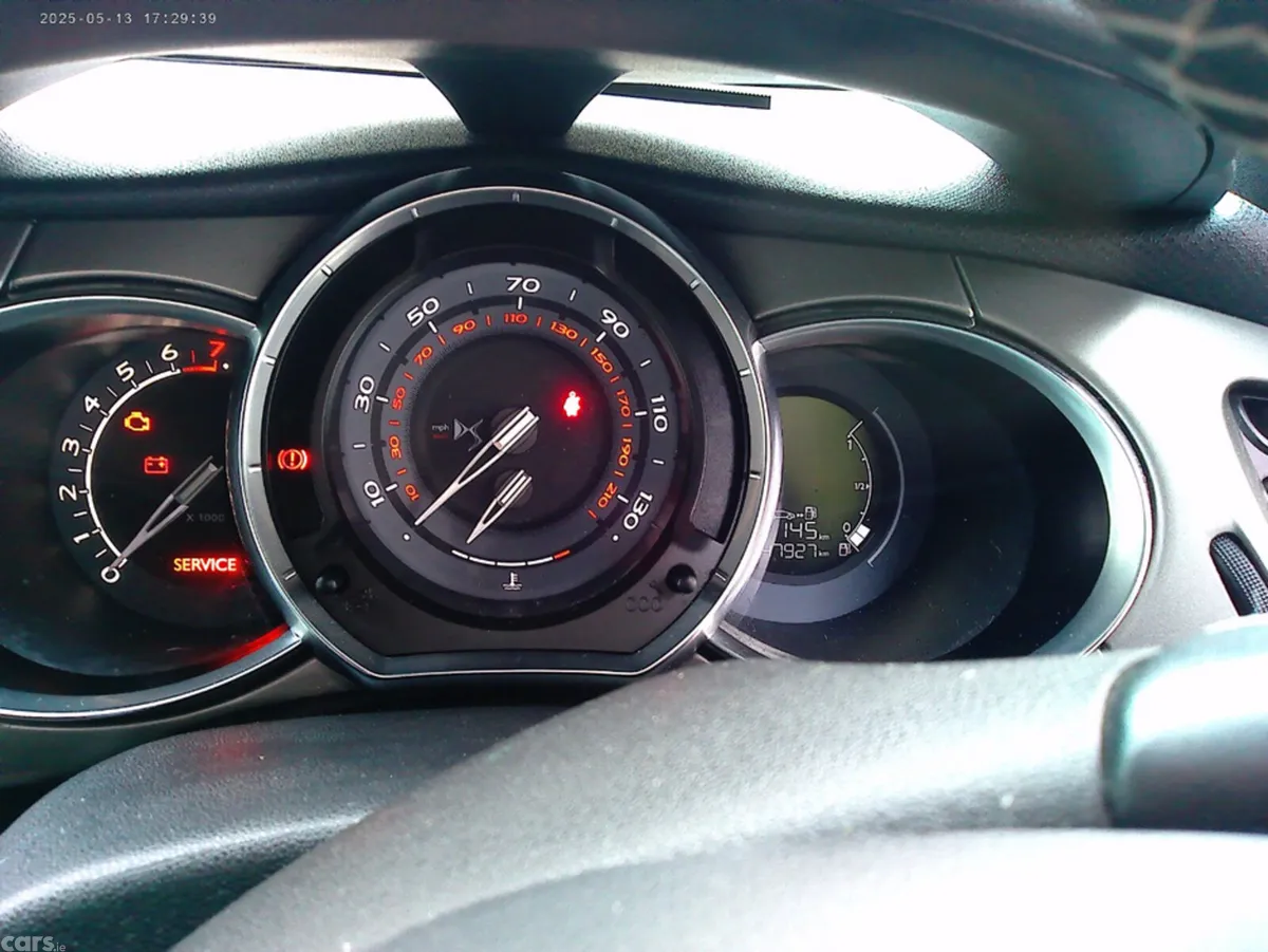 DS Automobiles DS 3 Hatchback, Petrol, 2017, Grey