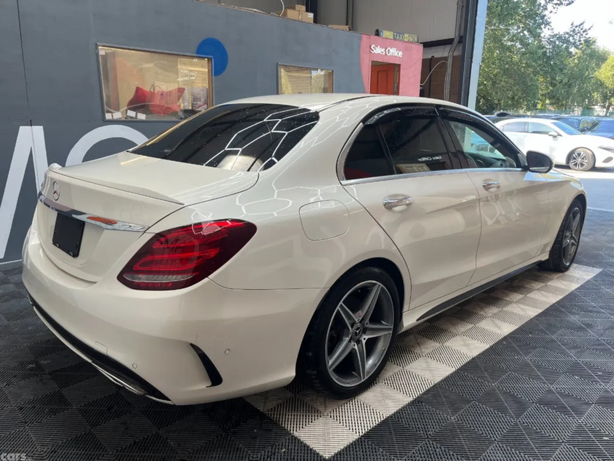 Mercedes-Benz C-Class Saloon, Diesel, 2018, White