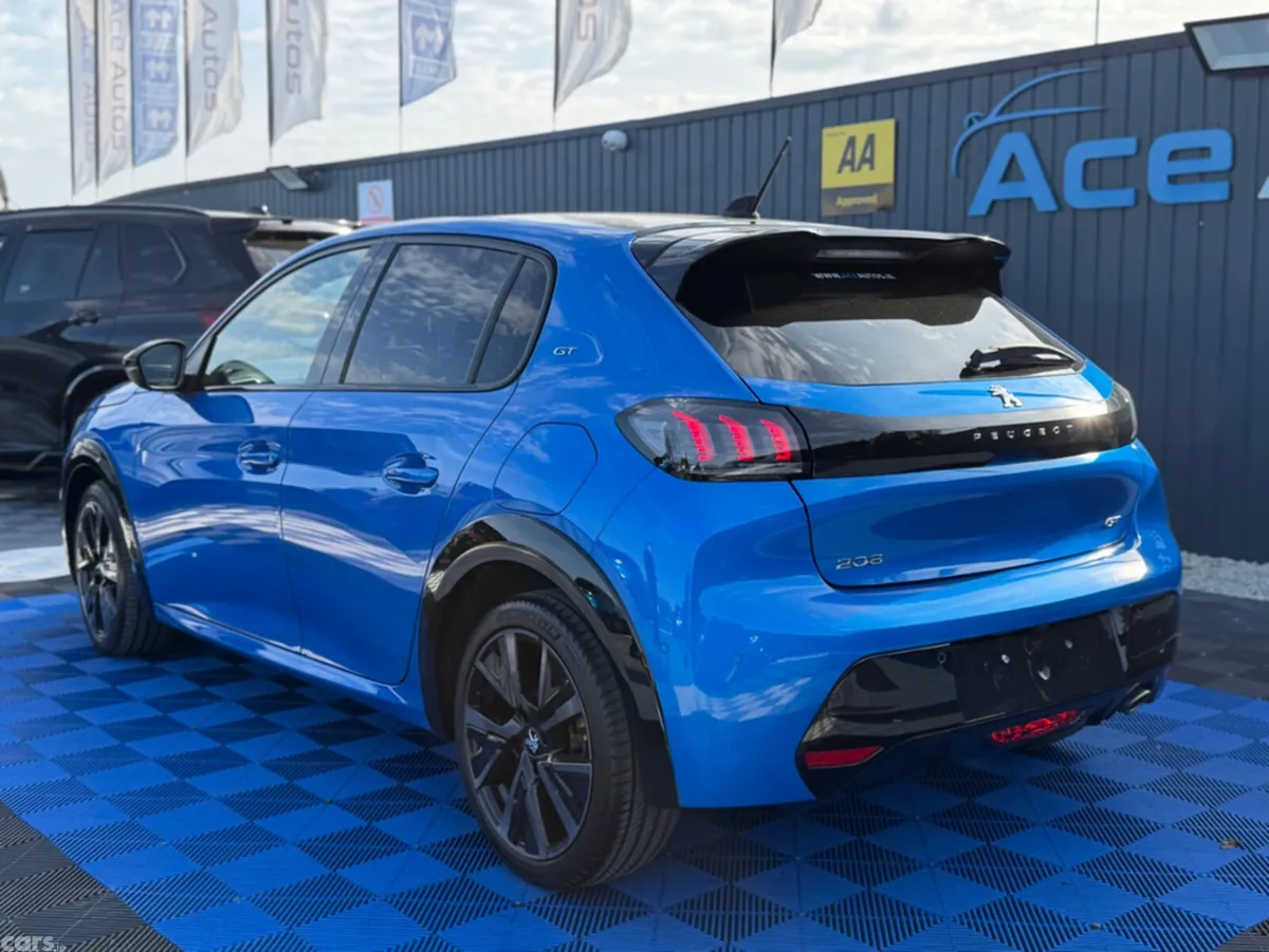 Peugeot 208 Hatchback, Petrol, 2021, Blue