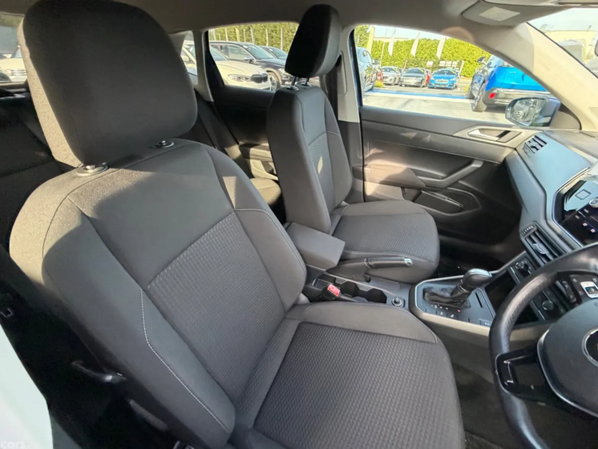 Volkswagen Polo Hatchback, Petrol, 2018, Blue