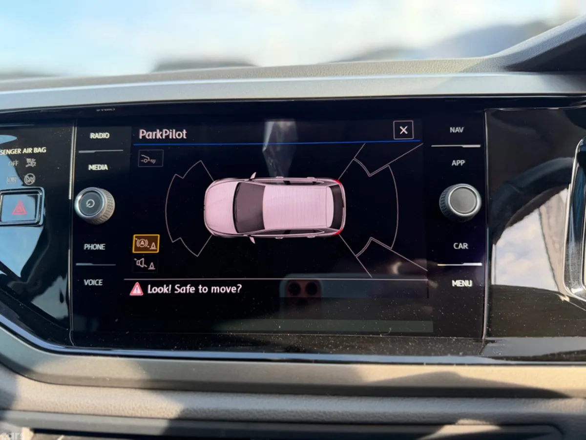 Volkswagen Polo Hatchback, Petrol, 2018, Blue