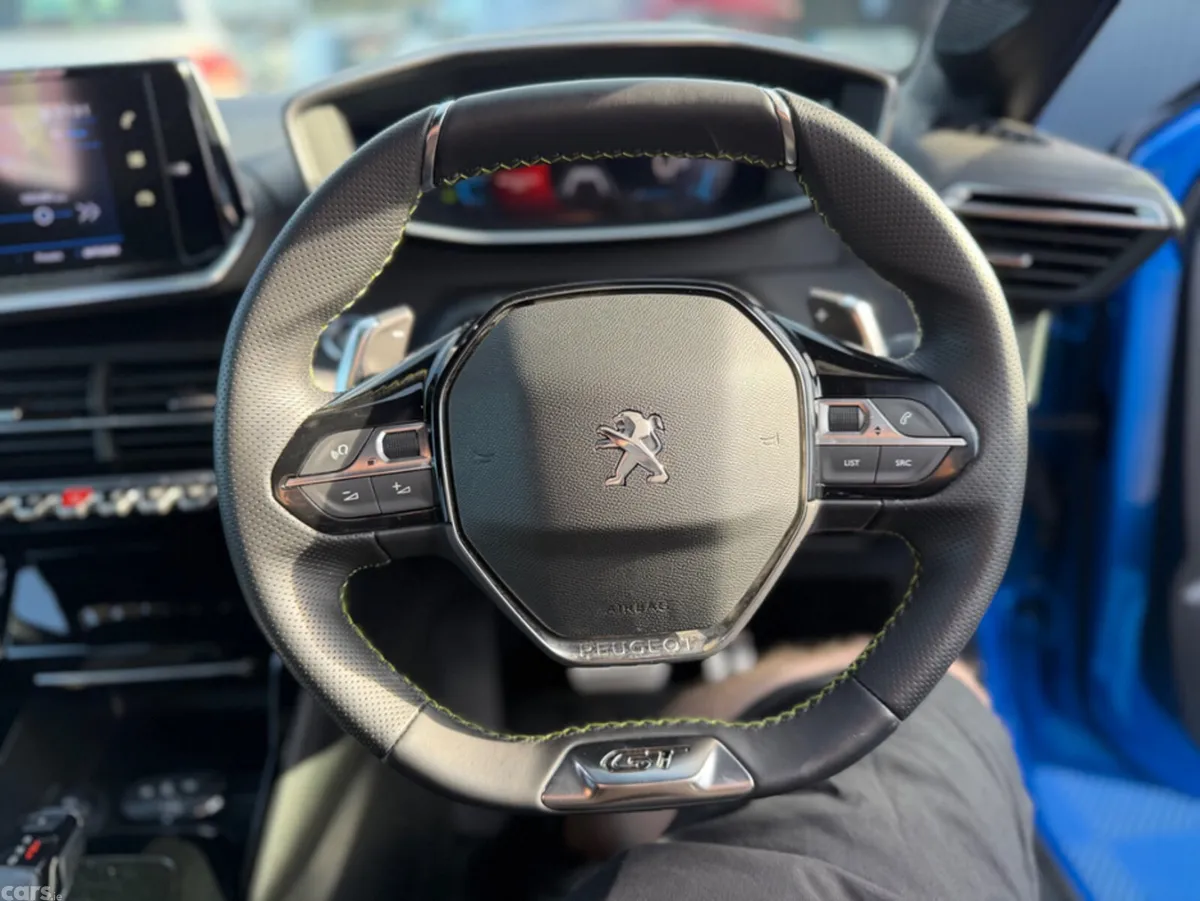 Peugeot 208 Hatchback, Petrol, 2021, Blue