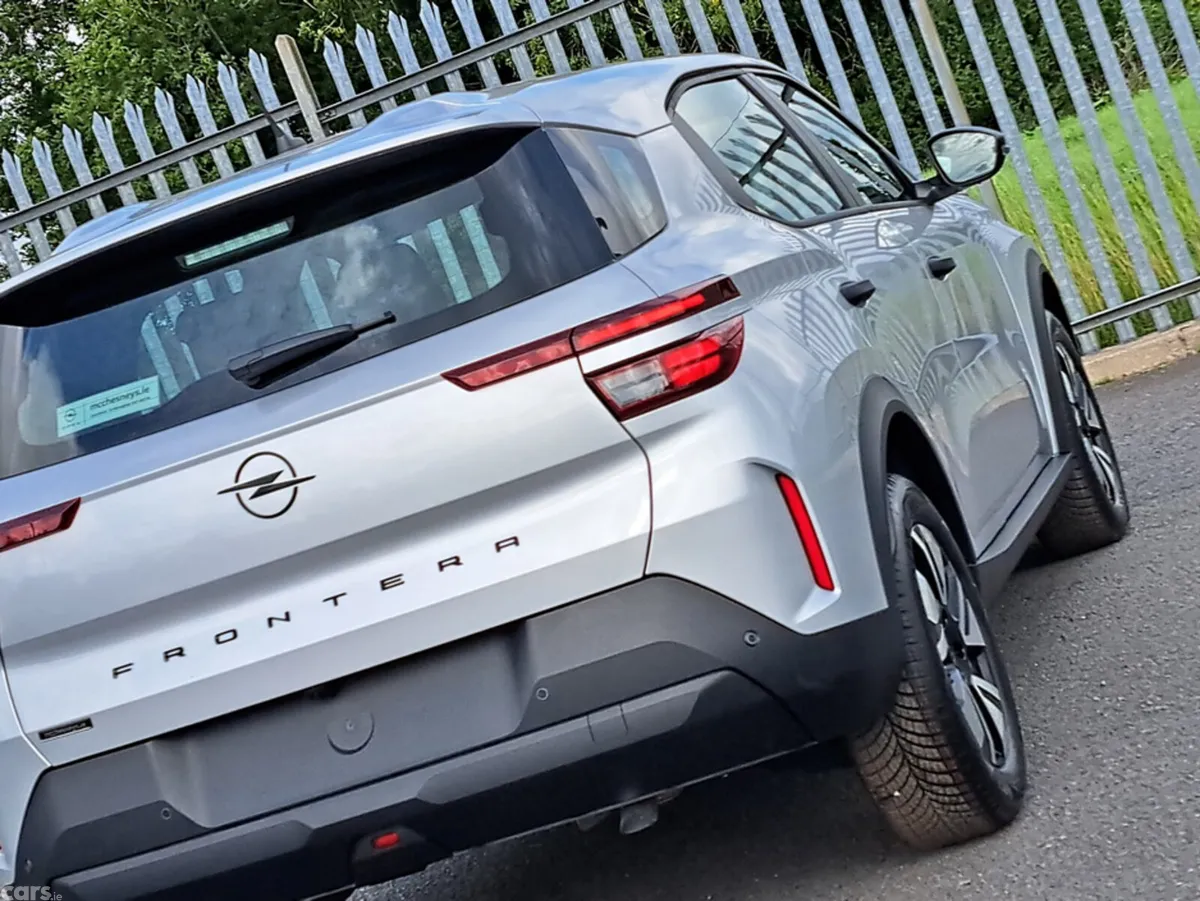 Opel Frontera SUV, Petrol Hybrid, 2027, Silver