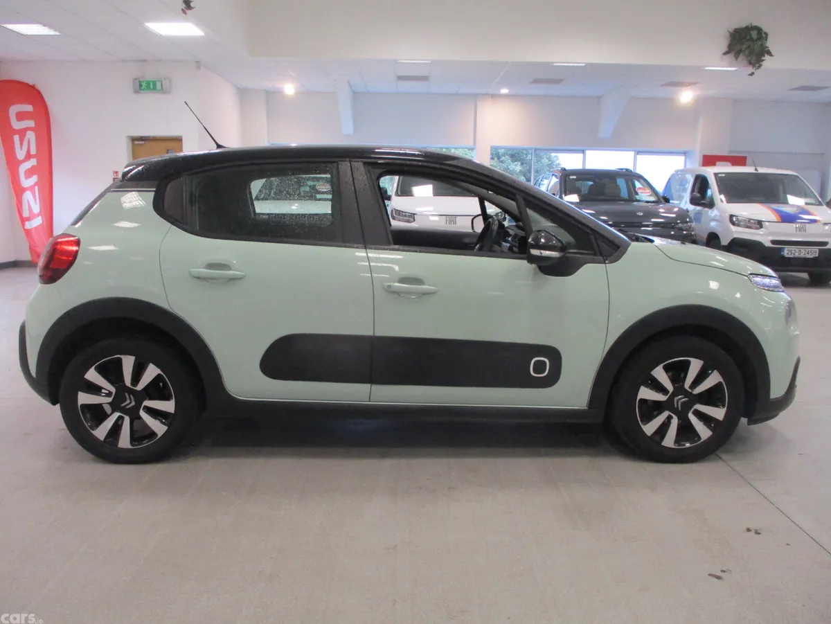 Citroen C3 Hatchback, Petrol, 2018, Green