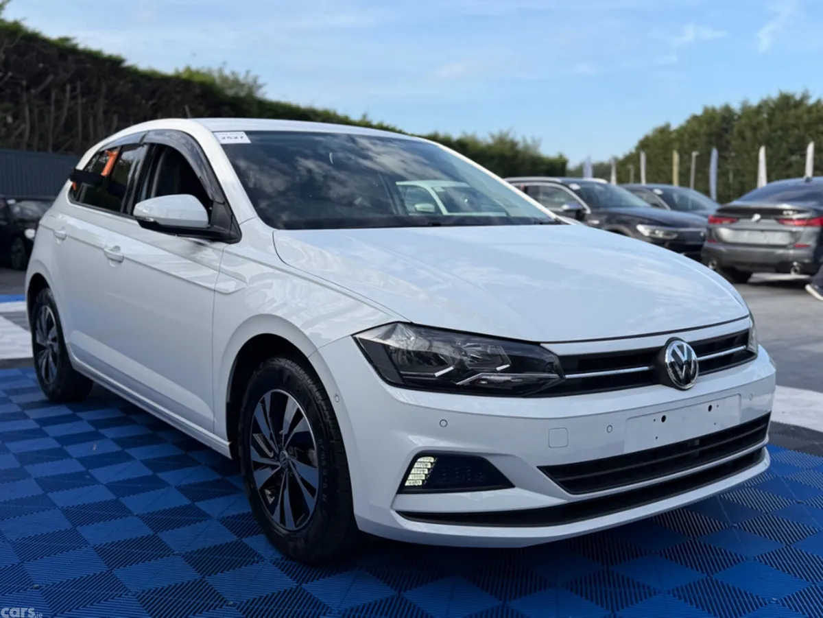 Volkswagen Polo Hatchback, Petrol, 2019, White