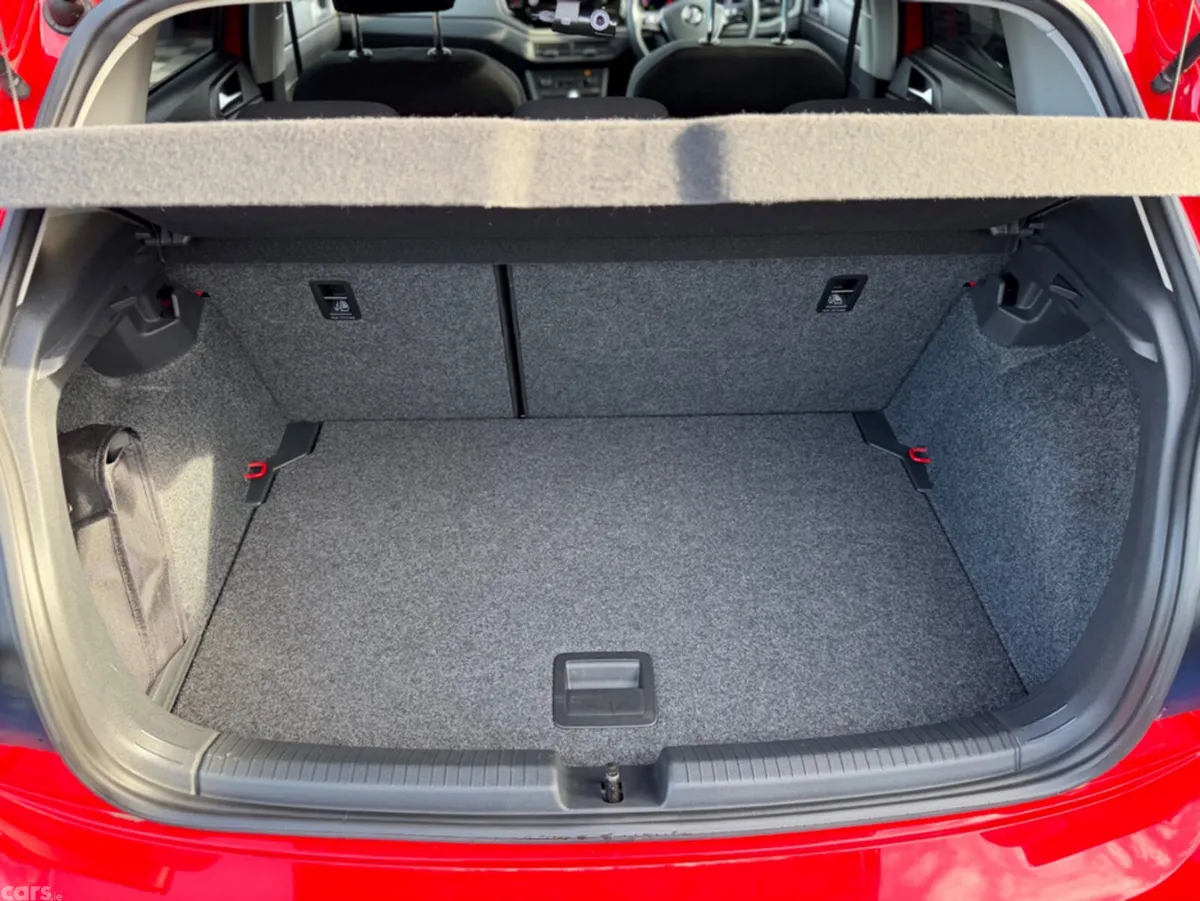 Volkswagen Polo Hatchback, Petrol, 2019, Red