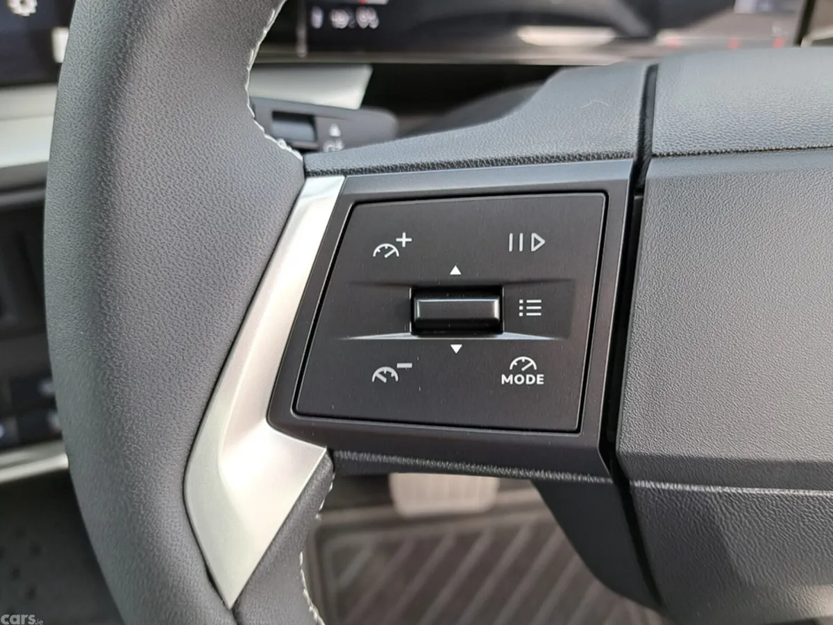 Opel Frontera SUV, Petrol Hybrid, 2027, Silver