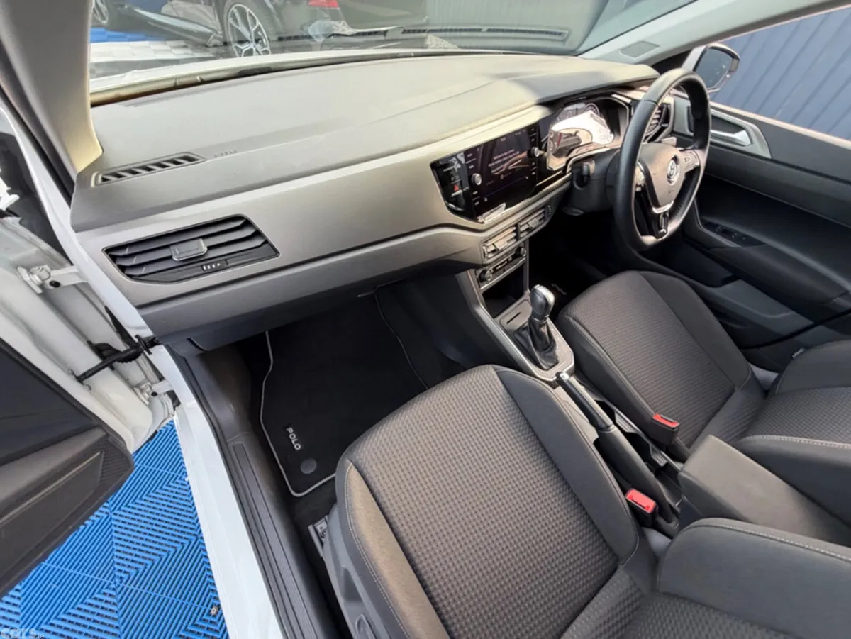 Volkswagen Polo Hatchback, Petrol, 2019, White