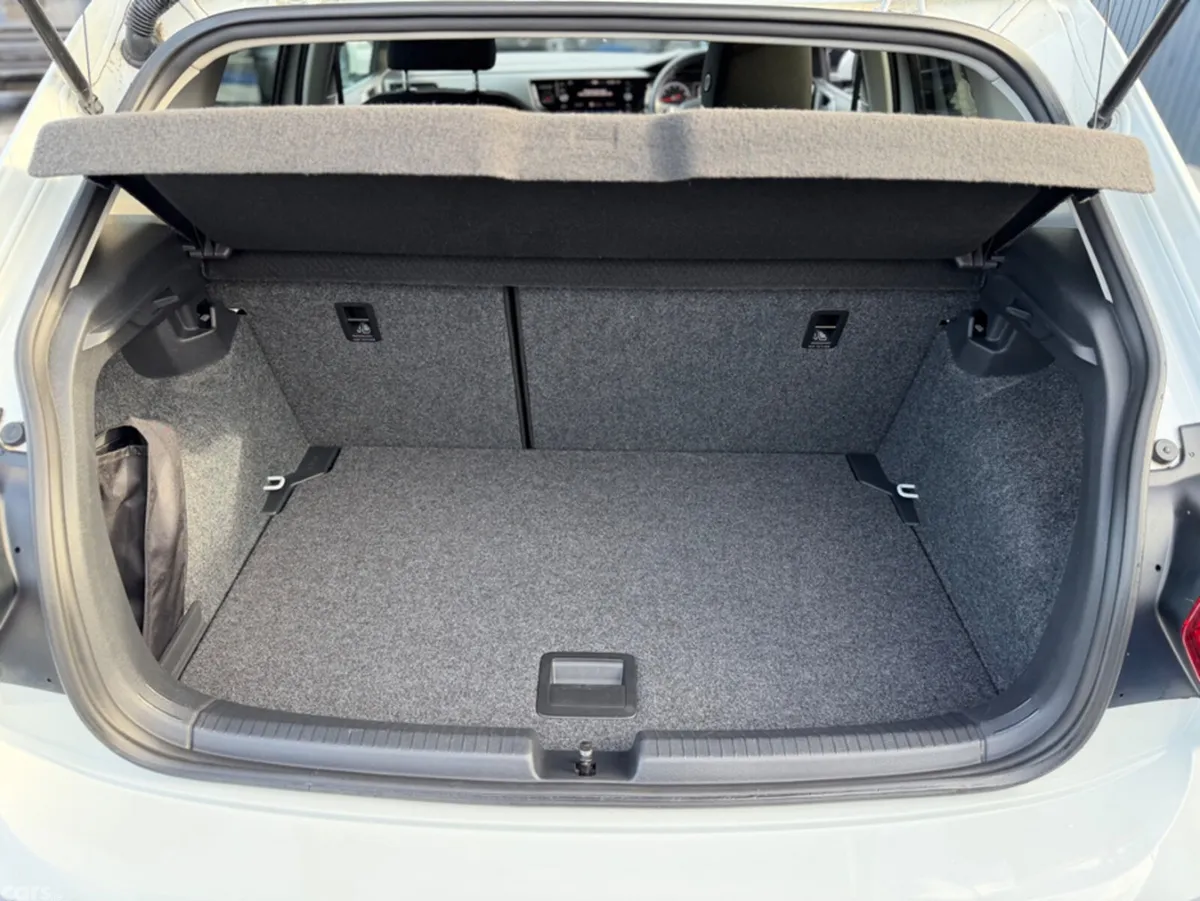 Volkswagen Polo Hatchback, Petrol, 2019, White