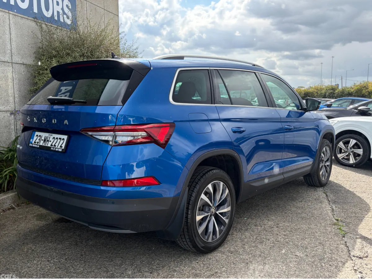 Skoda Kodiaq SUV, Diesel, 2023, Blue
