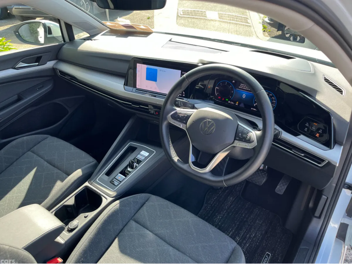 Volkswagen Golf Hatchback, Diesel, 2023, White