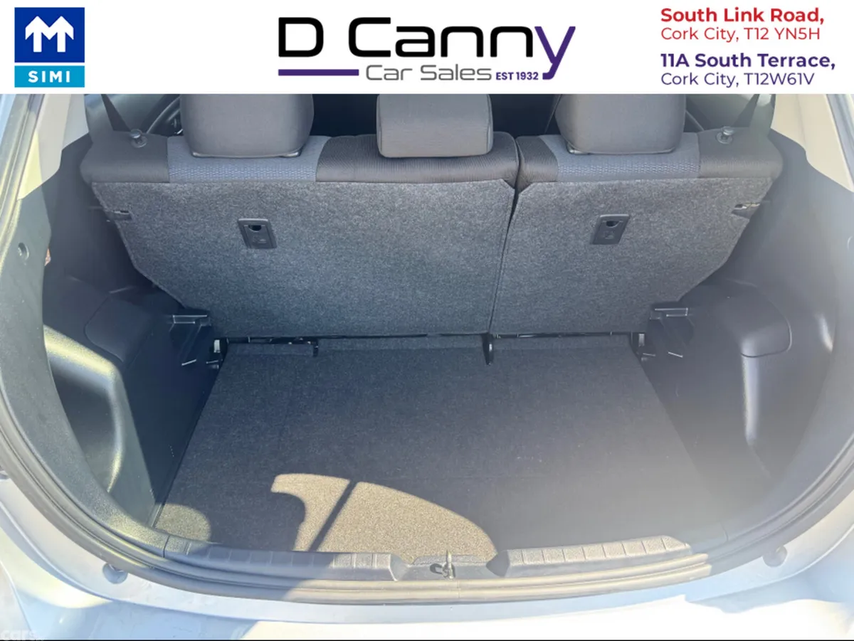 Toyota Vitz Hatchback, Petrol, 2018, Silver