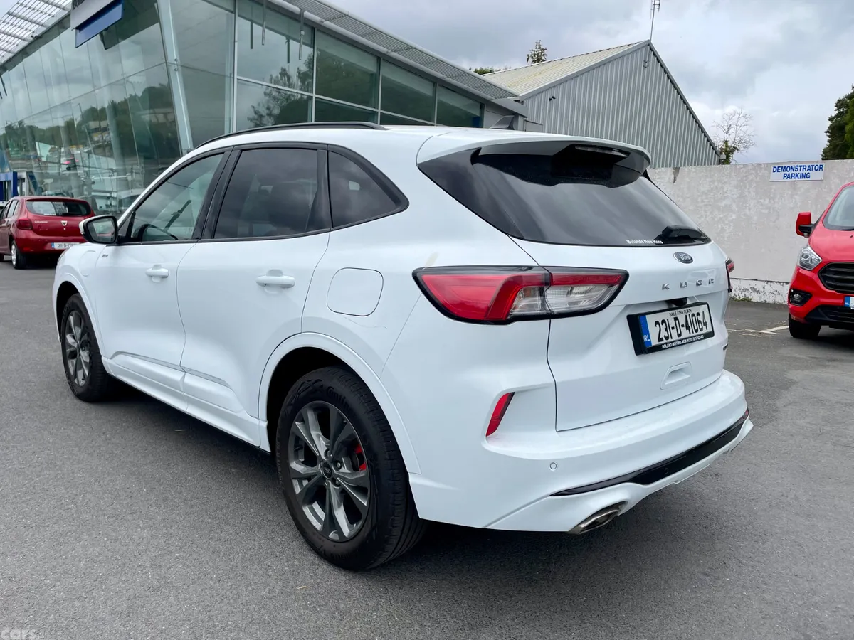 Ford Kuga SUV, Petrol Plug-in Hybrid, 2023, White