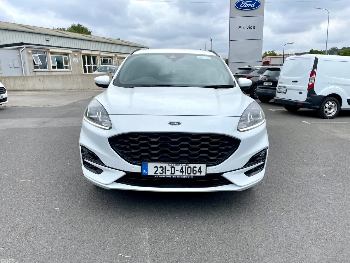 Ford Kuga SUV, Petrol Plug-in Hybrid, 2023, White