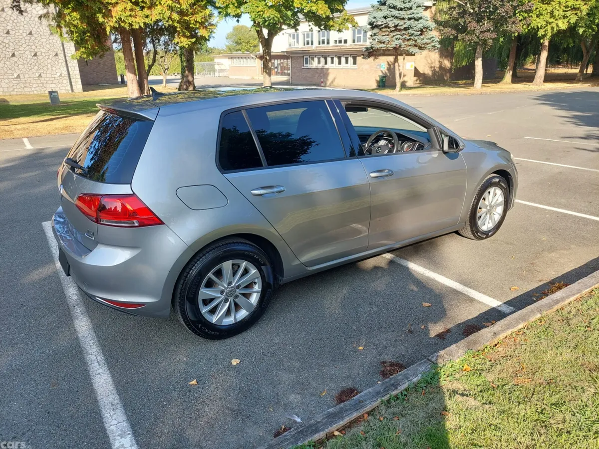 Volkswagen Golf Hatchback, Petrol, 2016, Silver